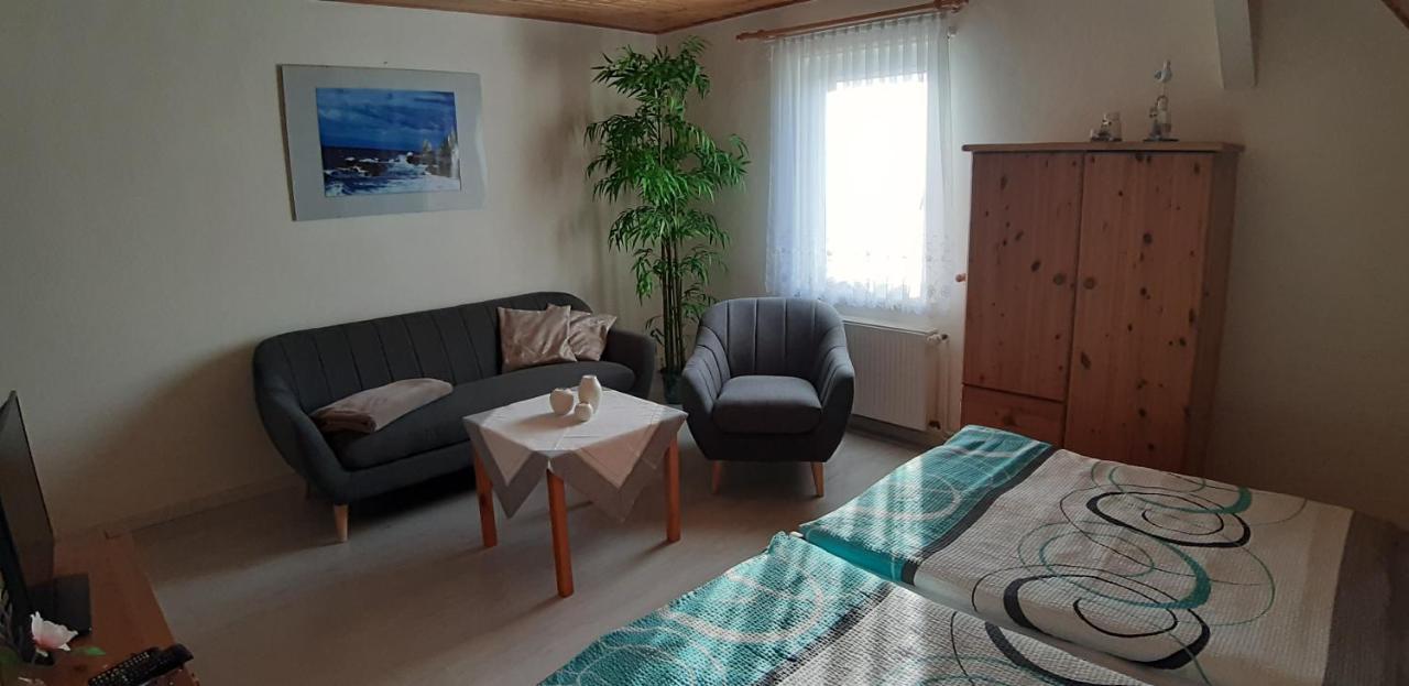 Ferienwohnung Leopold-Risch Ralswiek Exterior photo